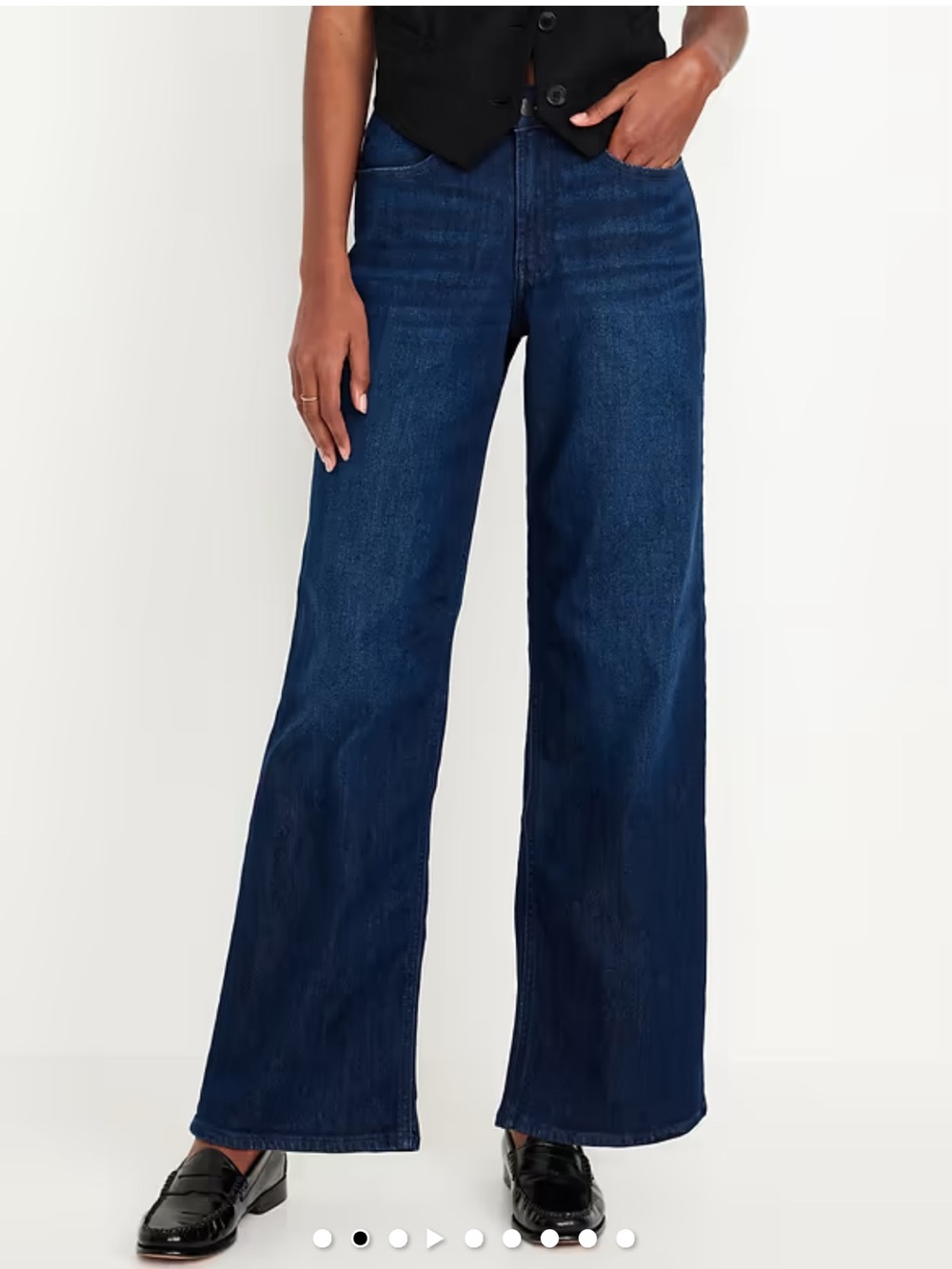 Old Navy Wide-Leg Jeans in Deep Indigo Blue - women’s size 6 Short